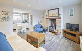 Host & Stay - Kurnell Cottage